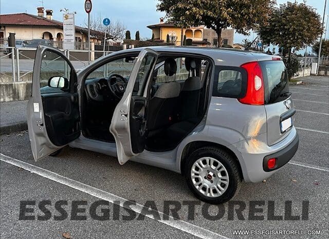 FIAT PANDA HYBRID (BENZINA/ELETTRICO) 2021 5 POSTI pieno
