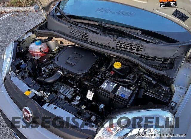 FIAT PANDA HYBRID (BENZINA/ELETTRICO) 2021 5 POSTI pieno