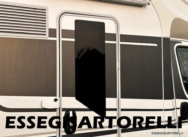 ADRIA MATRIX AXESS M 670 SL 60 CV POWER GEMELLI 2021 FULL KM 20.367 pieno