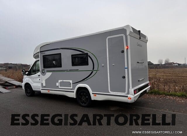 CHAUSSON NEW TITANIUM LINE 640 AUTOMATICO 165 CV 2026 BASCULANTE FULL 639 CM pieno