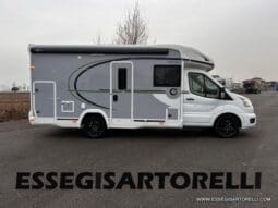 CHAUSSON NEW TITANIUM LINE 640 AUTOMATICO 165 CV 2026 BASCULANTE FULL 639 CM pieno