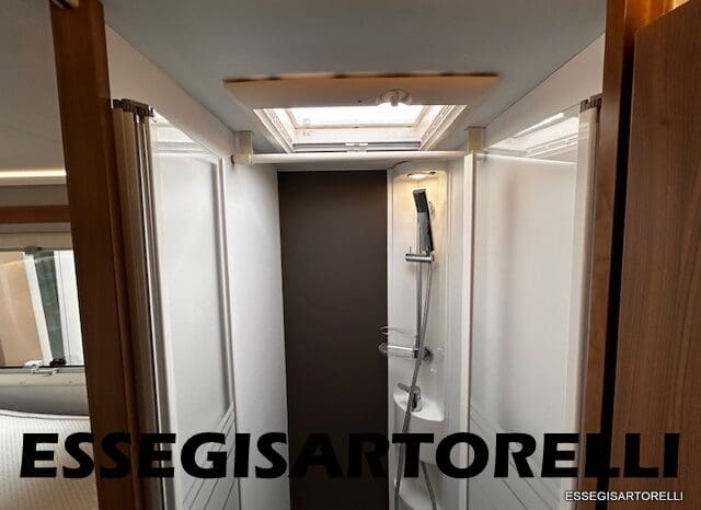 ADRIA MATRIX AXESS M 670 SL 60 CV POWER GEMELLI 2021 FULL KM 20.367 pieno