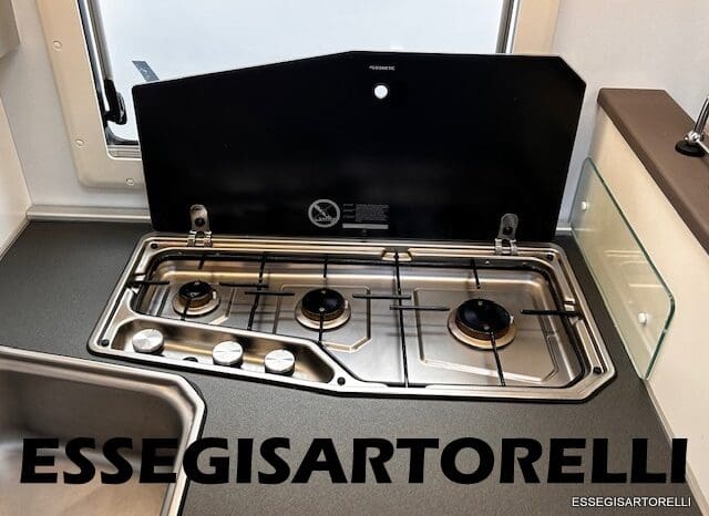 ADRIA MATRIX AXESS M 670 SL 60 CV POWER GEMELLI 2021 FULL KM 20.367 pieno