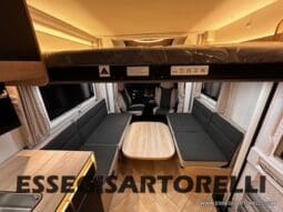 CHAUSSON NEW TITANIUM LINE 640 AUTOMATICO 165 CV 2026 BASCULANTE FULL 639 CM pieno