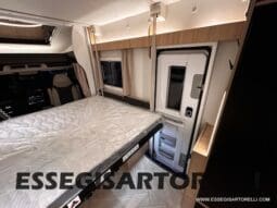 CHAUSSON NEW TITANIUM LINE 640 AUTOMATICO 165 CV 2026 BASCULANTE FULL 639 CM pieno