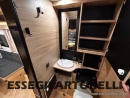 CHAUSSON NEW TITANIUM LINE 640 AUTOMATICO 165 CV 2026 BASCULANTE FULL 639 CM pieno