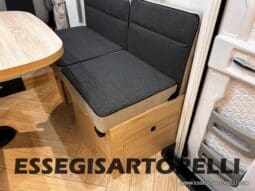 CHAUSSON NEW TITANIUM LINE 640 AUTOMATICO 165 CV 2026 BASCULANTE FULL 639 CM pieno