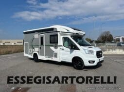 CHAUSSON NEW TITANIUM LINE 640 AUTOMATICO 165 CV 2026 BASCULANTE FULL 639 CM pieno