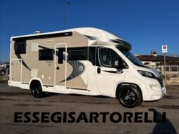 CHAUSSON TITANIUM 644 AUTOMATICO BASCULANTE E GARAGE 5 POSTI OMOLOGATI 12/2020 pieno