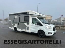 CHAUSSON NEW TITANIUM LINE 640 AUTOMATICO 165 CV 2026 BASCULANTE FULL 639 CM pieno