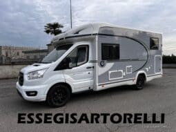 CHAUSSON NEW TITANIUM LINE 627 GARAGE E BASCULANTE 699 cm 165 CV POWER 2026 pieno