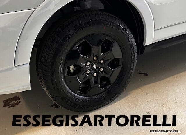 CHAUSSON NEW TITANIUM LINE 627 GARAGE E BASCULANTE 699 cm 165 CV POWER 2026 pieno