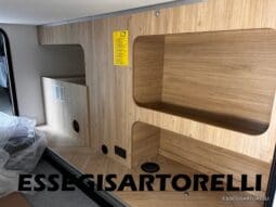 CHAUSSON NEW TITANIUM LINE 627 GARAGE E BASCULANTE 699 cm 165 CV POWER 2026 pieno