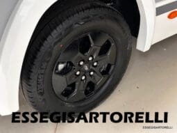 CHAUSSON NEW TITANIUM LINE 627 GARAGE E BASCULANTE 699 cm 165 CV POWER 2026 pieno