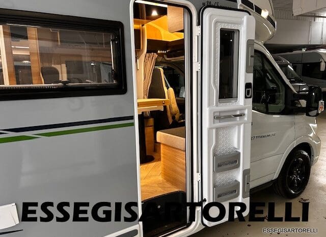 CHAUSSON NEW TITANIUM LINE 627 GARAGE E BASCULANTE 699 cm 165 CV POWER 2026 pieno