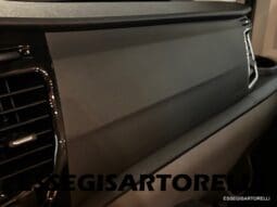 CHAUSSON NEW TITANIUM LINE 627 GARAGE E BASCULANTE 699 cm 165 CV POWER 2026 pieno