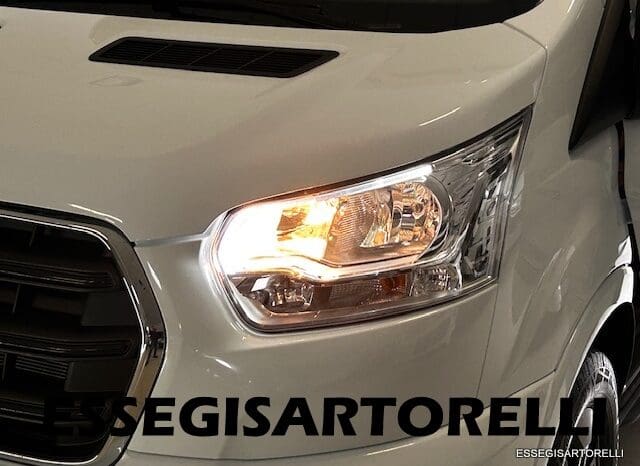 CHAUSSON NEW TITANIUM LINE 627 GARAGE E BASCULANTE 699 cm 165 CV POWER 2026 pieno