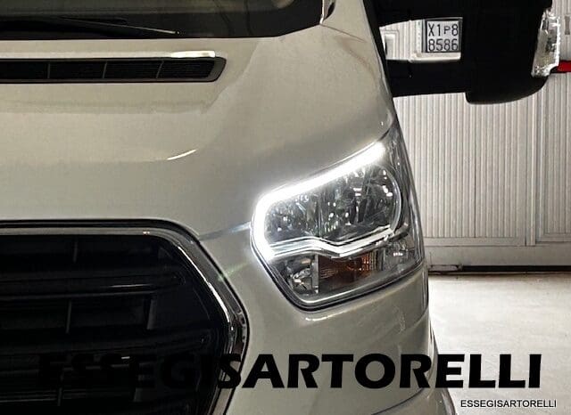 CHAUSSON NEW TITANIUM LINE 627 GARAGE E BASCULANTE 699 cm 165 CV POWER 2026 pieno