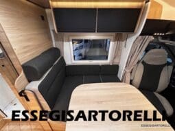 CHAUSSON NEW TITANIUM LINE 627 GARAGE E BASCULANTE 699 cm 165 CV POWER 2026 pieno