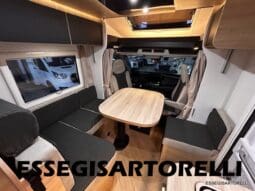 CHAUSSON NEW TITANIUM LINE 627 GARAGE E BASCULANTE 699 cm 165 CV POWER 2026 pieno