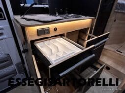 CHAUSSON NEW TITANIUM LINE 627 GARAGE E BASCULANTE 699 cm 165 CV POWER 2026 pieno