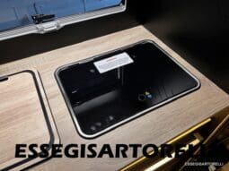 CHAUSSON NEW TITANIUM LINE 627 GARAGE E BASCULANTE 699 cm 165 CV POWER 2026 pieno