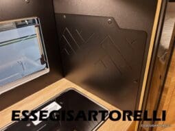 CHAUSSON NEW TITANIUM LINE 627 GARAGE E BASCULANTE 699 cm 165 CV POWER 2026 pieno