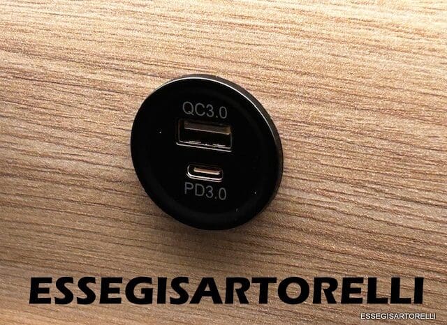 CHAUSSON NEW TITANIUM LINE 627 GARAGE E BASCULANTE 699 cm 165 CV POWER 2026 pieno