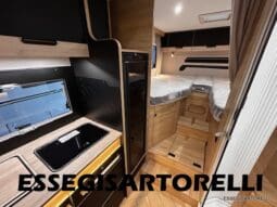 CHAUSSON NEW TITANIUM LINE 627 GARAGE E BASCULANTE 699 cm 165 CV POWER 2026 pieno
