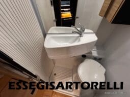 CHAUSSON NEW TITANIUM LINE 627 GARAGE E BASCULANTE 699 cm 165 CV POWER 2026 pieno