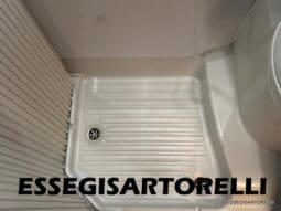 CHAUSSON NEW TITANIUM LINE 627 GARAGE E BASCULANTE 699 cm 165 CV POWER 2026 pieno