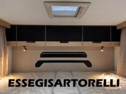 CHAUSSON NEW TITANIUM LINE 627 GARAGE E BASCULANTE 699 cm 165 CV POWER 2026 pieno