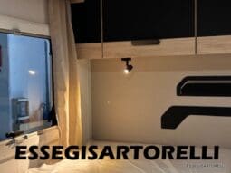 CHAUSSON NEW TITANIUM LINE 627 GARAGE E BASCULANTE 699 cm 165 CV POWER 2026 pieno