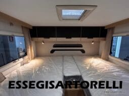 CHAUSSON NEW TITANIUM LINE 627 GARAGE E BASCULANTE 699 cm 165 CV POWER 2026 pieno