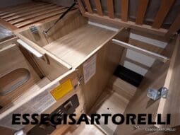 CHAUSSON NEW TITANIUM LINE 627 GARAGE E BASCULANTE 699 cm 165 CV POWER 2026 pieno