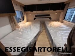 CHAUSSON NEW TITANIUM LINE 627 GARAGE E BASCULANTE 699 cm 165 CV POWER 2026 pieno