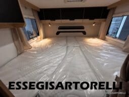 CHAUSSON NEW TITANIUM LINE 627 GARAGE E BASCULANTE 699 cm 165 CV POWER 2026 pieno