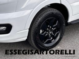 CHAUSSON NEW TITANIUM LINE 627 GARAGE E BASCULANTE 699 cm 165 CV POWER 2026 pieno