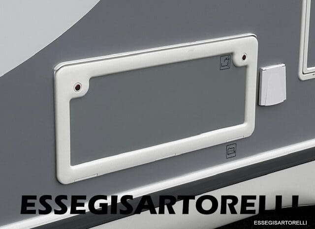 CHAUSSON NEW TITANIUM LINE 627 GARAGE E BASCULANTE 699 cm 165 CV POWER 2026 pieno