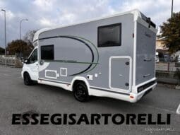 CHAUSSON NEW TITANIUM LINE 627 GARAGE E BASCULANTE 699 cm 165 CV POWER 2026 pieno