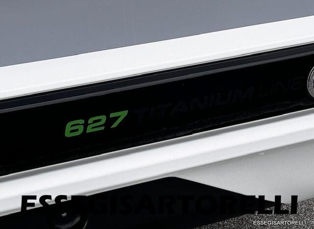 CHAUSSON NEW TITANIUM LINE 627 GARAGE E BASCULANTE 699 cm 165 CV POWER 2026 pieno