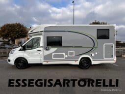 CHAUSSON NEW TITANIUM LINE 627 GARAGE E BASCULANTE 699 cm 165 CV POWER 2026 pieno