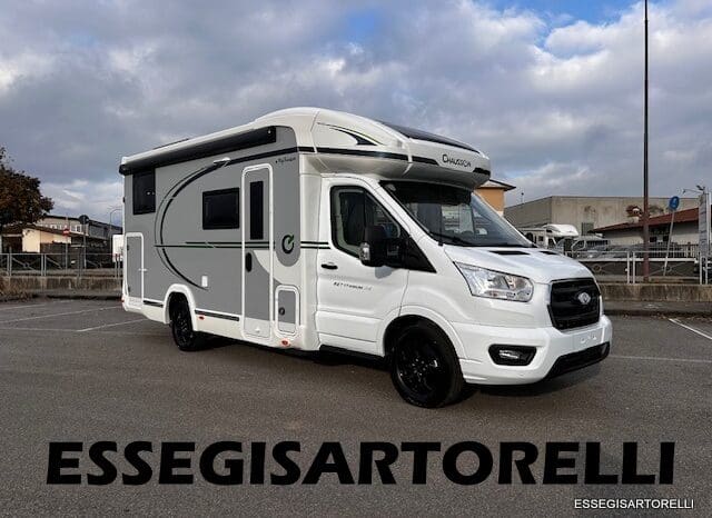 CHAUSSON NEW TITANIUM LINE 627 GARAGE E BASCULANTE 699 cm 165 CV POWER 2026 pieno