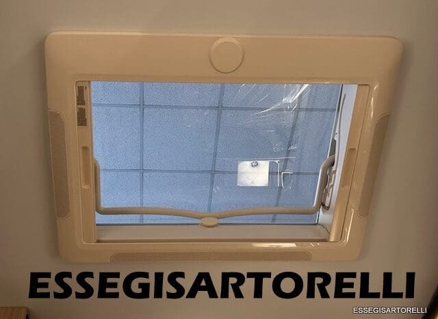 ADRIA NEW SUNLIVING COMFORT A 75 SL 2026 MAXI GARAGE pieno