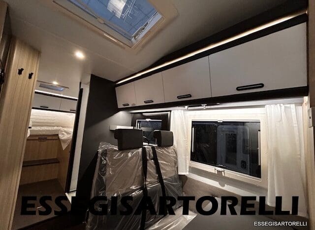 ADRIA NEW SUNLIVING COMFORT A 75 SL 2026 MAXI GARAGE pieno