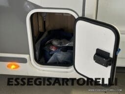 CHAUSSON NEW TITANIUM LINE 640 AUTOMATICO 165 CV 2026 BASCULANTE FULL 639 CM pieno