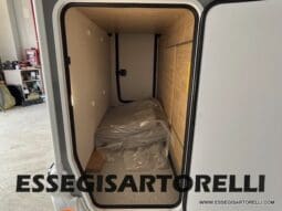 CHAUSSON NEW TITANIUM LINE 640 AUTOMATICO 165 CV 2026 BASCULANTE FULL 639 CM pieno