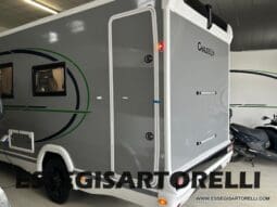 CHAUSSON NEW TITANIUM LINE 640 AUTOMATICO 165 CV 2026 BASCULANTE FULL 639 CM pieno