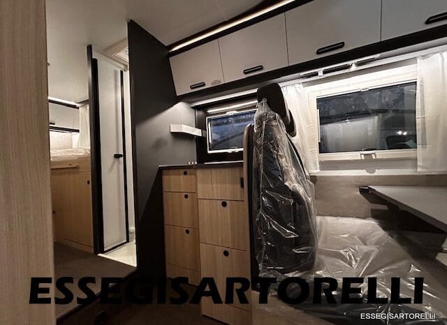 ADRIA NEW SUNLIVING COMFORT A 75 SL 2026 MAXI GARAGE pieno