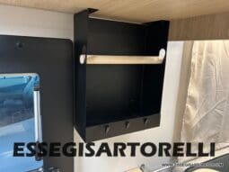 CHAUSSON NEW TITANIUM LINE 640 AUTOMATICO 165 CV 2026 BASCULANTE FULL 639 CM pieno